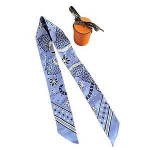 Hermès Twilly 86 silk neckerchief 💙
